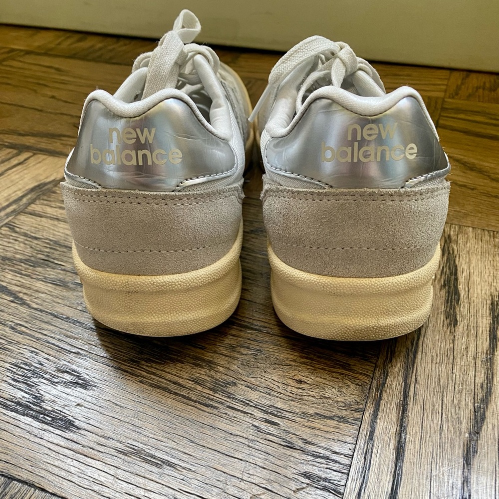 New Balance 300 sneakers - Picture 5 of 11